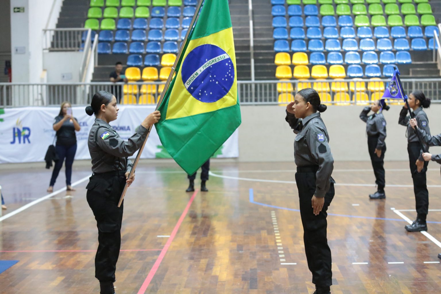 Pmro Realiza Formatura De Novos Alunos Da Pol Cia Militar Mirim Em