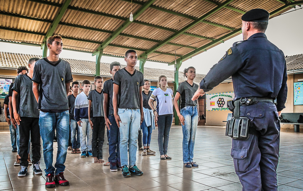 Projeto-PM-na-escola-20-10-2017-Fotos-Jeferson-Mota-1-14