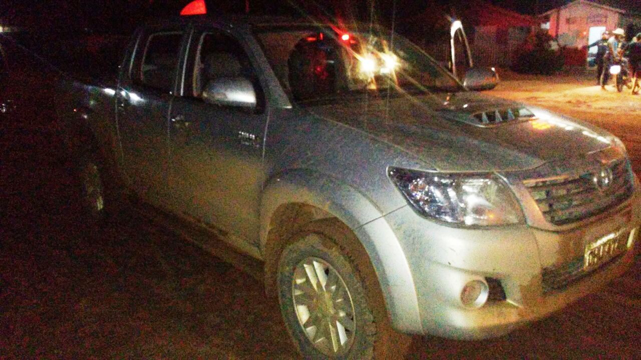 02-01 policiais recuperam caminhonete Hilux - Alto Paraíso 1