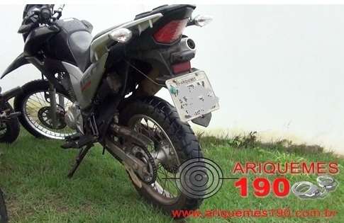 07-01 moto Bros preta 1