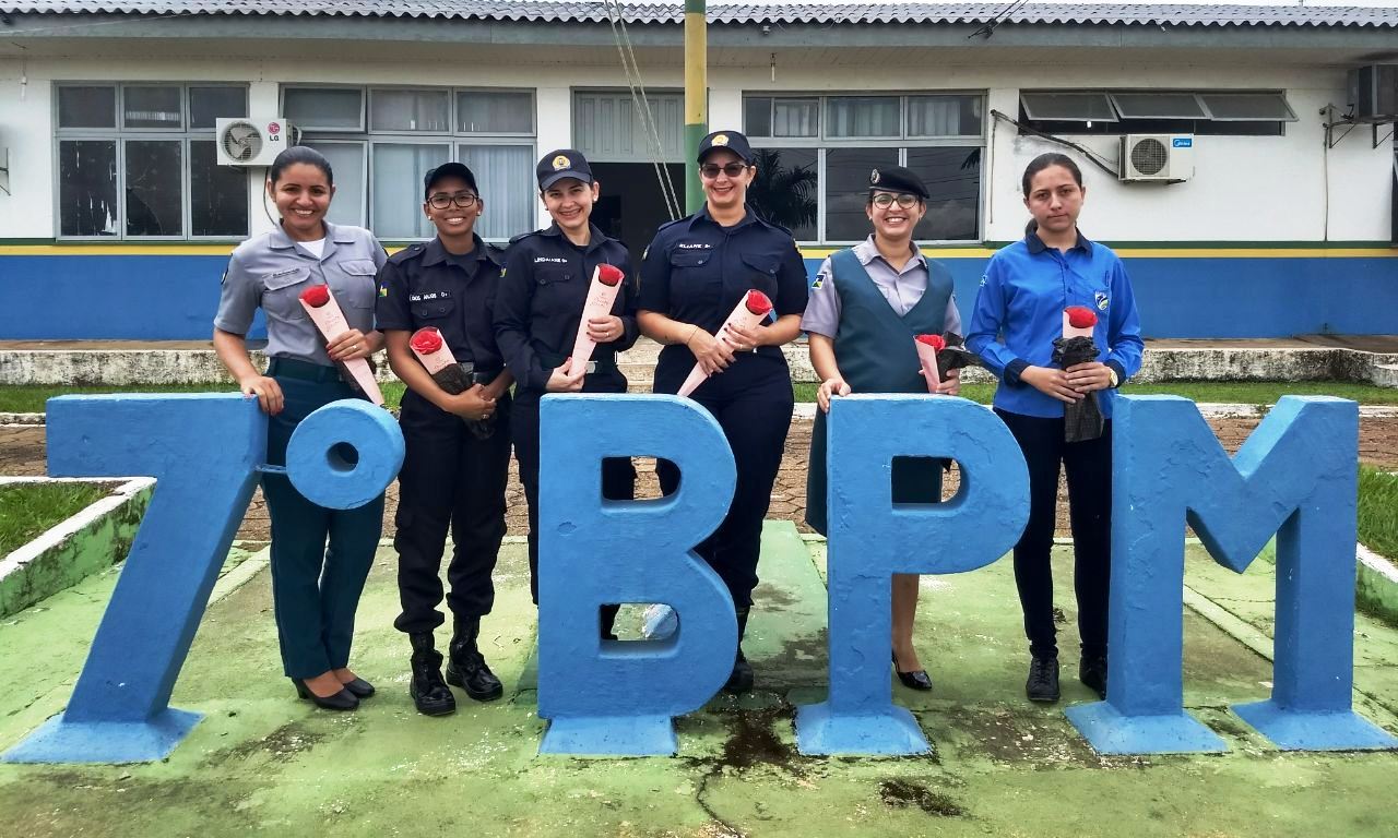 08-03 Mulheres do 7º BPM recebem homenagem 1